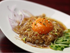 鶏ユッケ 1200円